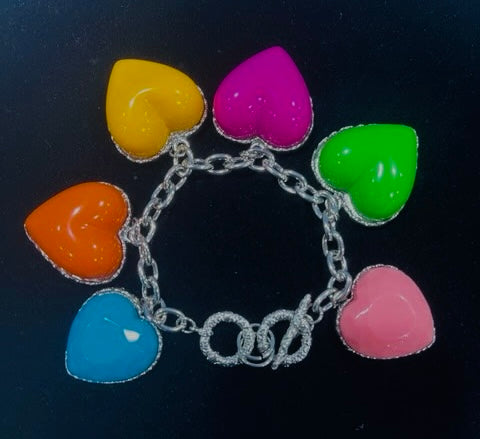 Chunky Heart Charm Toggle Bracelet