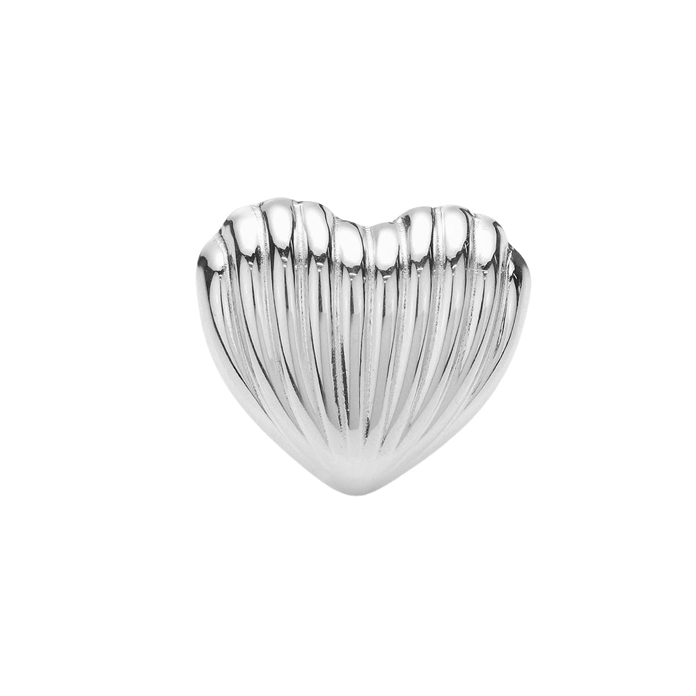 Ribbed Heart Ring